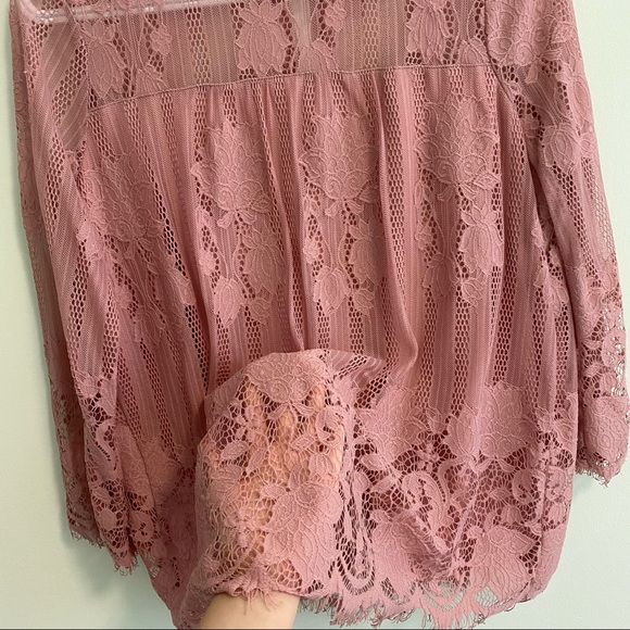 Soho pink mesh floral blouse Size XS - Picture 9 of 16